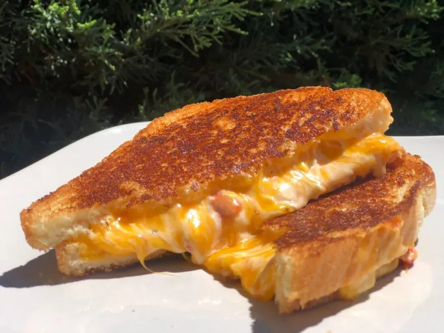 Grilled Pimento Cheese Sandwiches