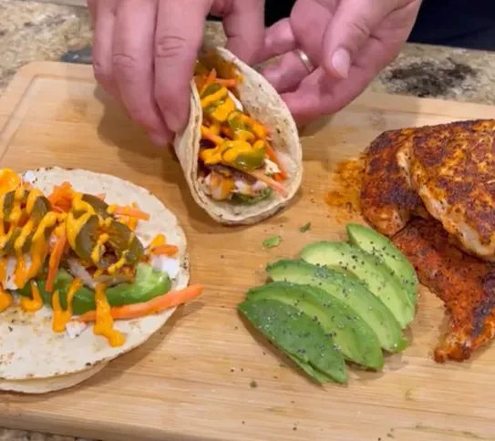 Blackened Fish Tacos | GrillGrate Recipe